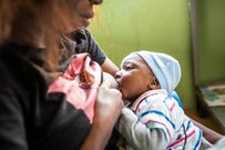 Allaitement maternel exclusif : aussi bénéfique pour la mère que son bébé