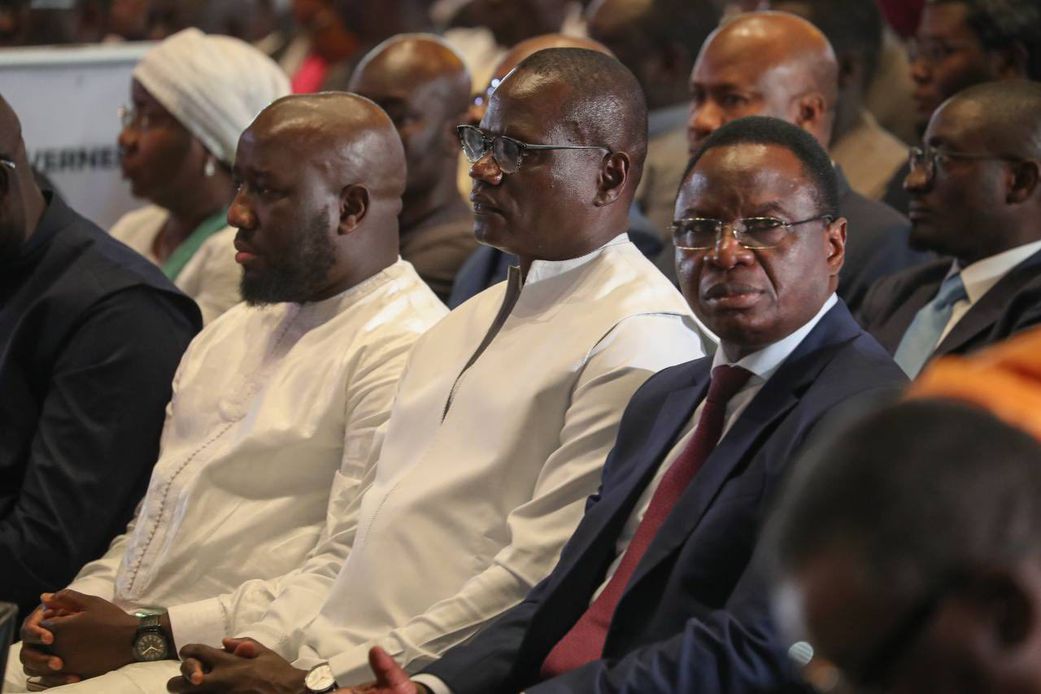 Les images du dialogue national