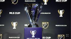Un club inattendu entre en négociations avec Paul Pogba !