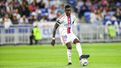 Moussa Niakhaté : Du doute à l’or, le Sénégalais s’impose à l’OL à 30 M€