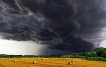 Why hurricanes don't happen in Africa [ussaferoom]