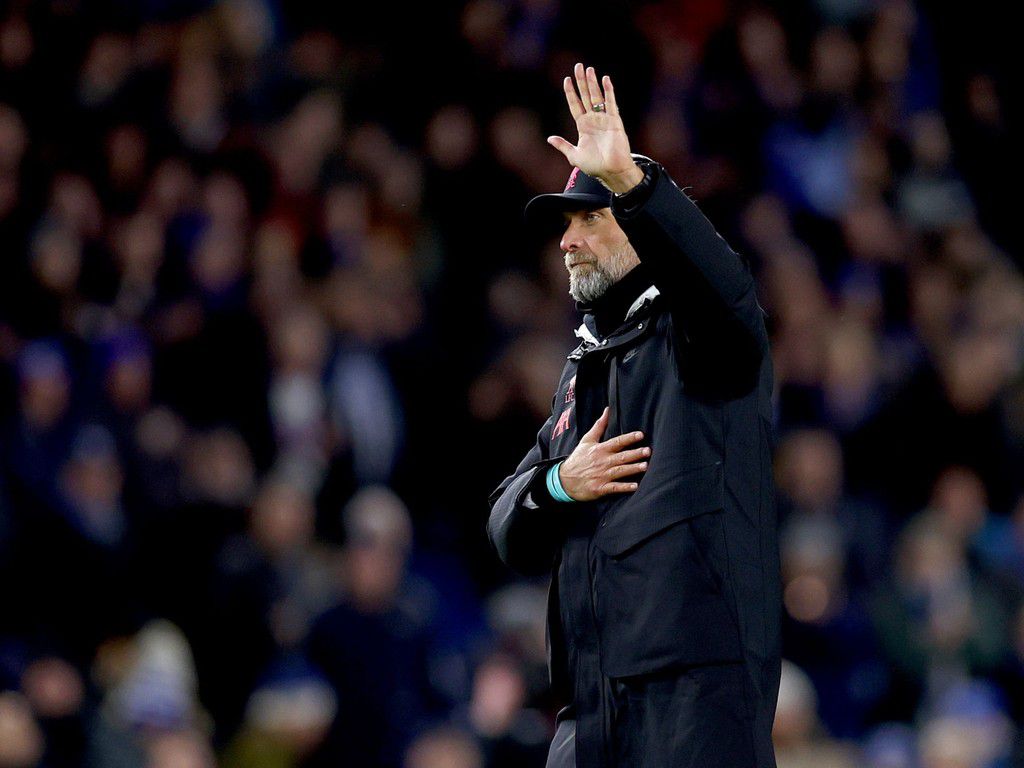 Jurgen Klopp apologises to Liverpool fans after the defeat to Brighton