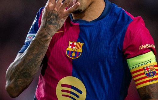 Raphinha hat-trick powers Barcelona to Champions League revenge over Bayern Munich