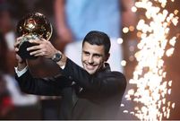 Rodri a remporté le Ballon d’or pour la première fois de sa carrière, au Théâtre du Châtelet, à Paris, le 28 octobre 2024