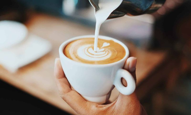 cafe-au-lait-scaled