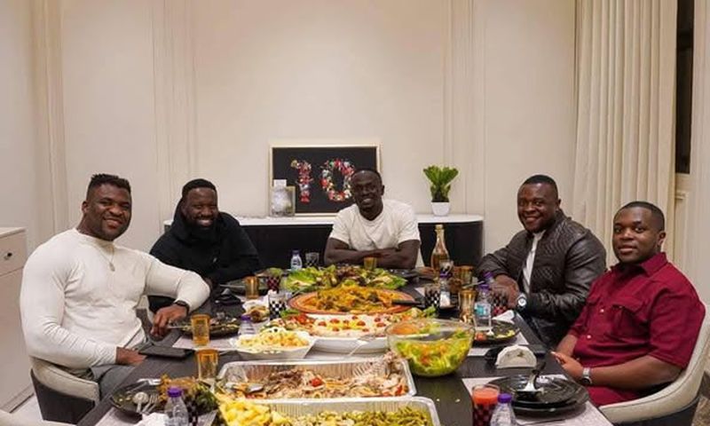 Francis Ngannou chez Sadio Mané en Arabie Saoudite