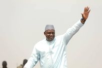 Palais gambien : 2 gendames sénégalais, voleurs de denrées alimentaires, virés