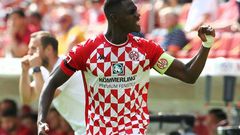 Mainz captain Moussa Niakhate celebrates scoring against Leipzig