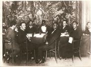 Lamine Senghor participait, ici, avec JTGumdede l'ANC et autres délégués, au Congrès international contre l'oppression coloniale tenue à Bruxelles , en février 1927