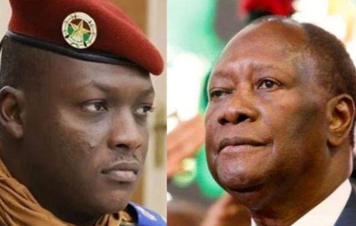Ibrahim Traoré (gauche) et Alassane Ouattara