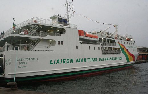 Bateau Aline sitoé diatta