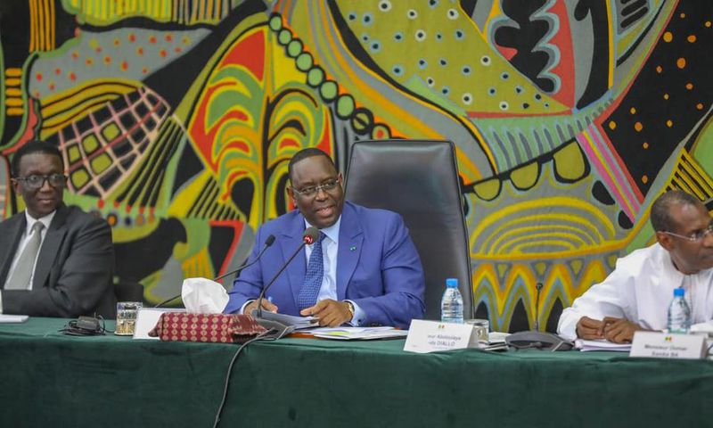 Macky Sall (Centre) Amadou Bâ ( Gauche) et Abdoulaye Daouda Diallo ( Droite)