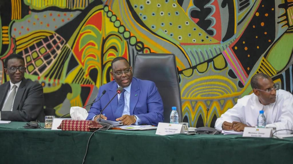 Macky Sall (Centre) Amadou Bâ ( Gauche) et Abdoulaye Daouda Diallo ( Droite)