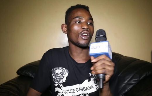 Ouzin Keïta lors d'un entretien avec Galsen 221