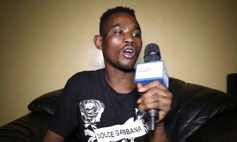 Ouzin Keïta lors d'un entretien avec Galsen 221