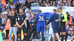 Kalidou Koulibaly expulsé contre leeds United