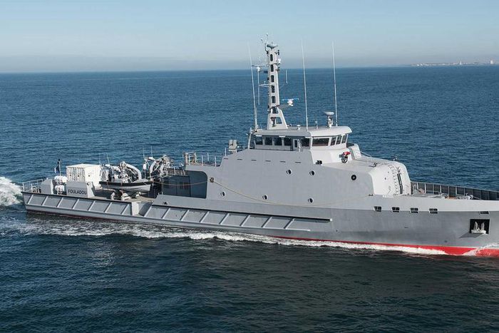 FOULADOU3 Bateau Marine