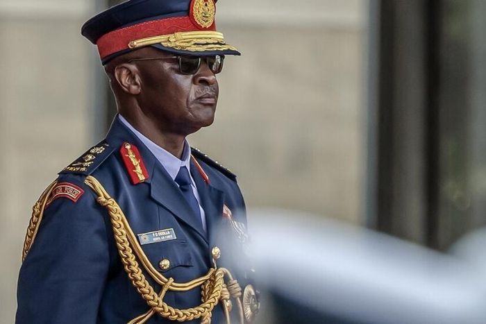 Le chef des armées et neuf militaires tués dans un crash d’hélicoptère