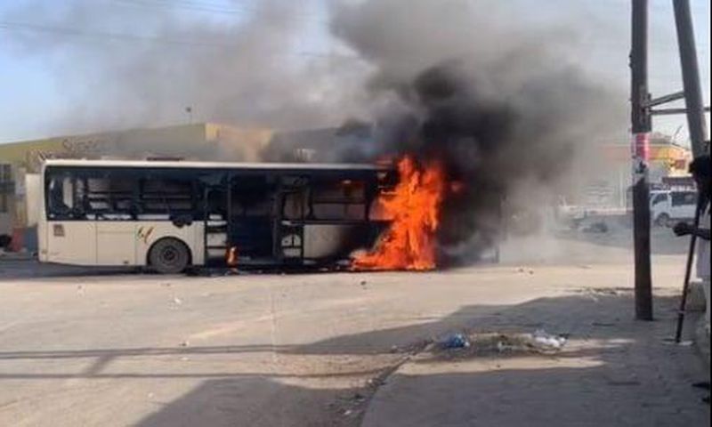 bus incendié