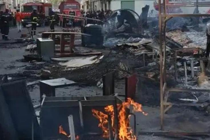 Dakar, le marché salle de vente ravagé par un incendie, mars 2022 (3)