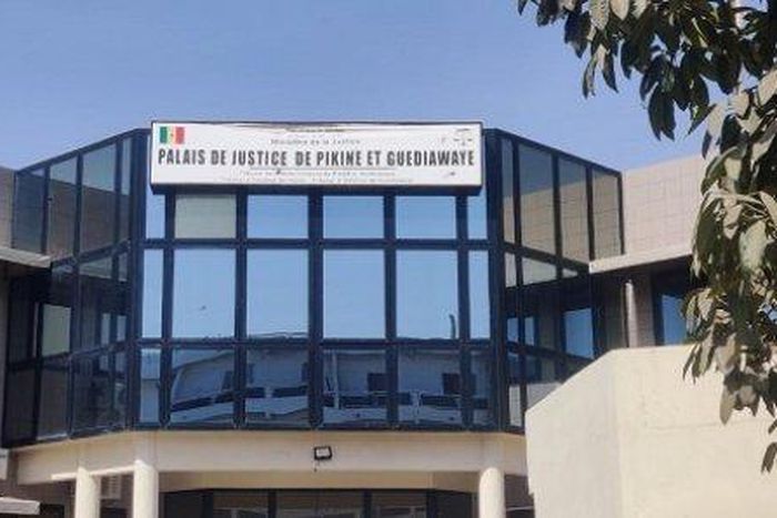 Palais de justice de Pikine Guediaway
