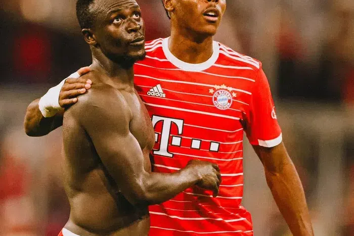 Mathys-Tel-rend-hommage-a-Sadio-Mane-pour-son-mentorat-en-Baviere