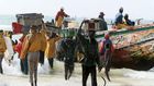 c3-retour-des-pecheurs-au-port-de-kayar-1000-750-100