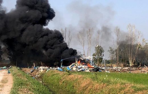 Thaïlande au moins 20 morts dans l'explosion d'une usine de feux d'artifice