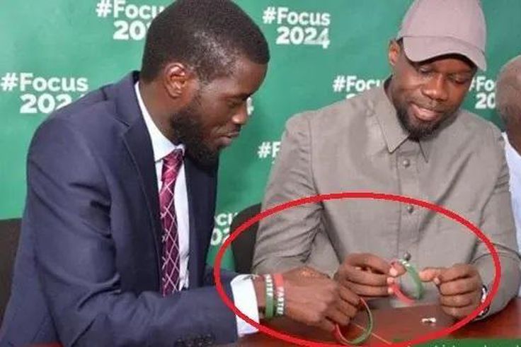 sonko-bracelets-bassirou-diomaye (1)