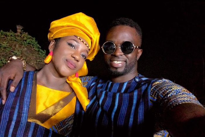 Les époux Mya et No face forment le duo d'artistes connu sous le nom 'Les Maabo'