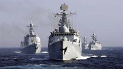 La flotte chinoise s'apprête à prendre part à l'exercice naval conjoint avec la Russie dans la mer du Japon, le 5 juillet 2013. PHOTO : LA PRESSE CANADIENNE