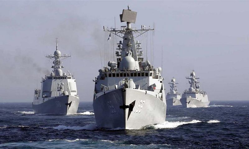 La flotte chinoise s'apprête à prendre part à l'exercice naval conjoint avec la Russie dans la mer du Japon, le 5 juillet 2013. PHOTO : LA PRESSE CANADIENNE