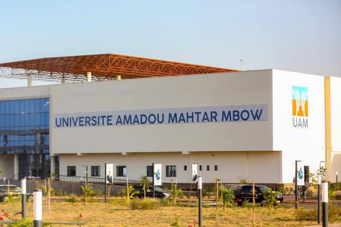 universite-amadou-makhtar-mbow-2