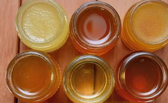 Honey comes in different colours [Homesteaders of America]