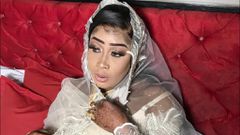 Amy Collé Mbaye dans sa robe de mariée