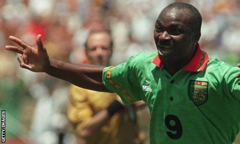 Roger Milla est le buteur et le joueur de champ le plus âgé a avoir participé à une phase finale de Coupe du monde / Getty Images.