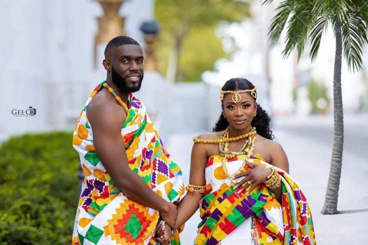 Le Kent du Ghana, tissu très prisé en Afrique.