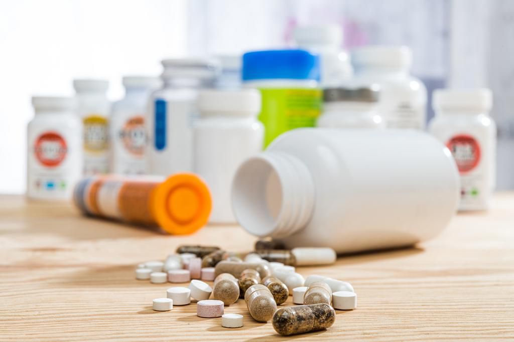 Complément alimentaire  Lothar Drechsel - Fotolia