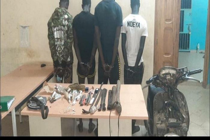 Des jeunes agresseurs