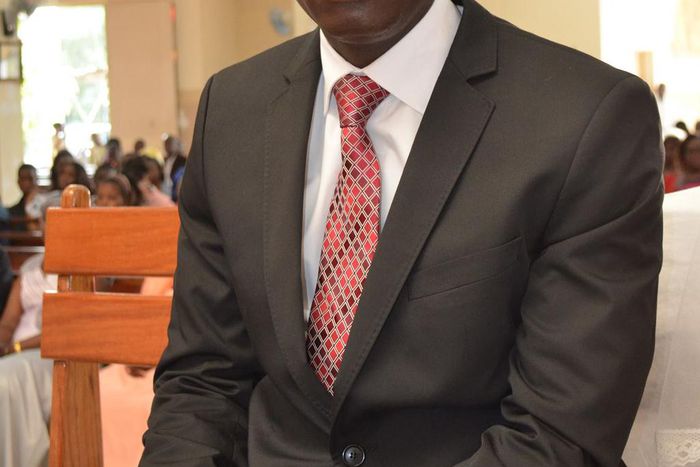 eugene Kaly président de l'association des journalistes en santé