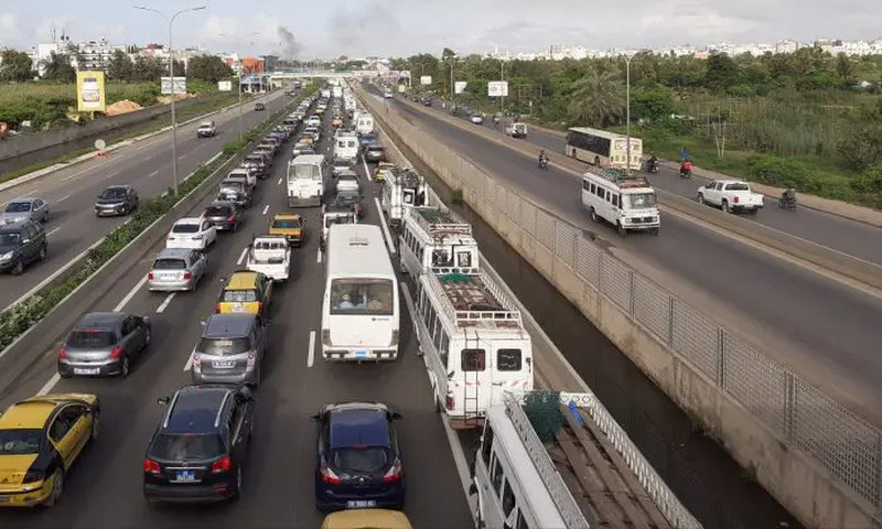 Les voyages de nuit interdits aux transporteurs publics de voyageurs pour limiter les accidents au Sénégal