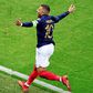 Kylian-Mbappé-célèbre-l un-de-ses-trois-buts-face-à-Gibraltar -samedi-18-novembre-2023 -à-Nice