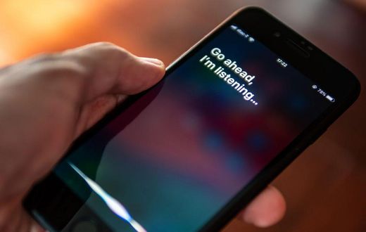 iphone siri listening screen