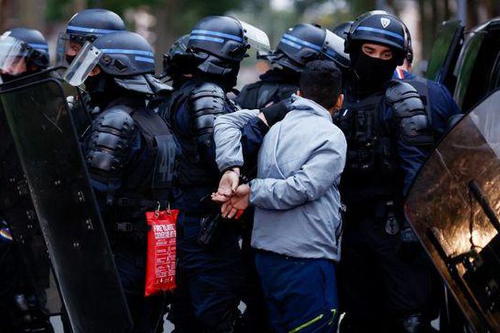 violences-france-nanterre-apres-mort-de-nahel-16f021-0@1x