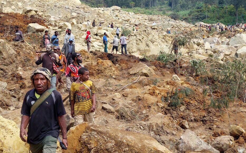 Papouasie-Nouvelle-Guinée: plus de 2 000 personnes ensevelies dans le glissement de terrain