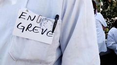 Paralysie du système santé et éducation