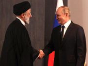 Le président russe Vladimir Poutine (à droite) rencontre le président iranien Ebrahim Raisi (à gauche) à Samarkand, en Ouzbékistan, le 15 septembre 2022PRESIDENCE DE LA RUSSIE/Anadolu Agency via Getty Images.
