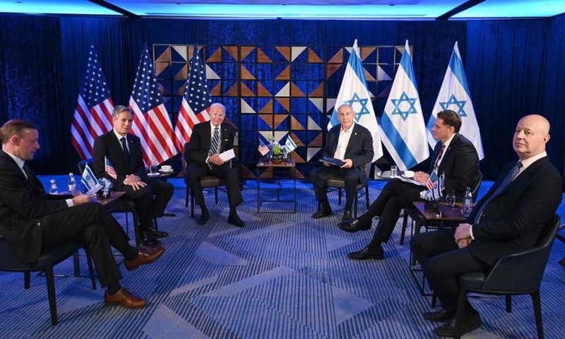 US President Joe Biden (3rd L), Prime Minister Benjamin Netanyahu (3rd R) and US Secretary of State Antony Blinken (2nd L) meet in Tel Aviv, Israel on October 18, 2023.Anadolu Agency/ Getty Images.