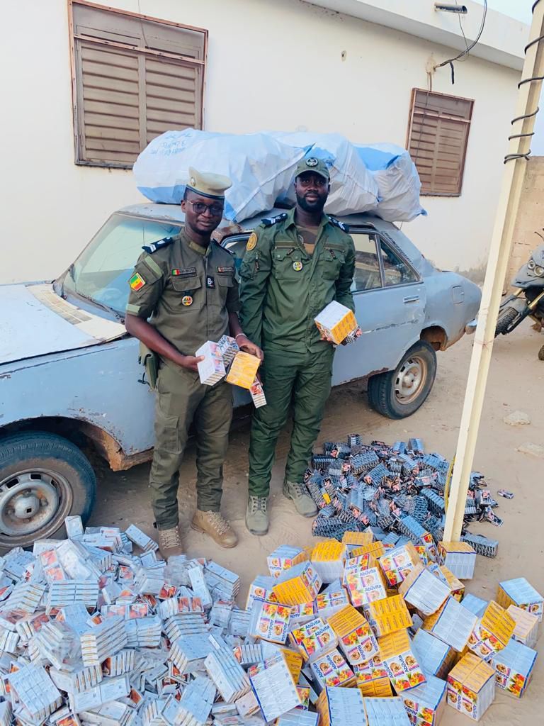 Faux médicaments et drogue