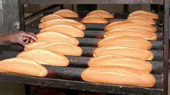 La farine de blé est utilisée pour la fabrication de pain au Sénégal, une denrée d'une très forte consommation
